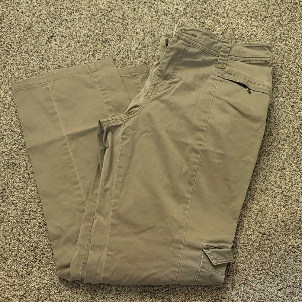 Cabi brown cargo pant size 10
